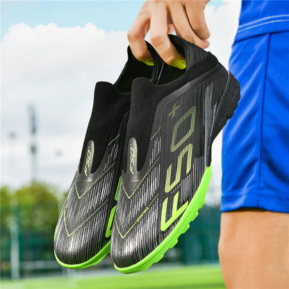 Nuove scarpe da calcio da uomo con tacchetti per erba, comode scarpe da futsal per turf, scarpe sportive ultraleggere FG antiscivolo indoor per adulti