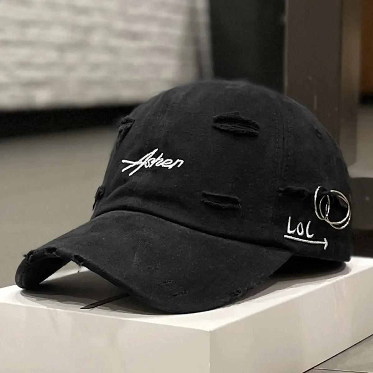 Unisex Asher Embroidery Broken Hole Iron Ring Baseball Caps Outdoor Adjustable Spring and Autumn Casual Sunscreen Hat