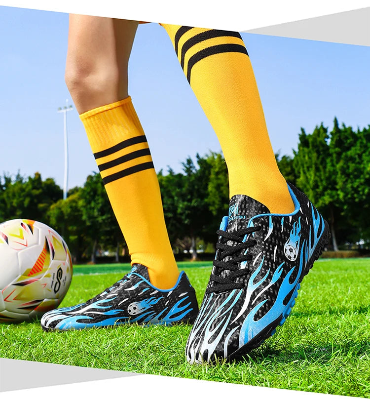 New Men Soccer Shoes Professional Football Boots Sneakers Comfortable Outdoor Match Boys Non-Slip Sports Shoes Unisex.