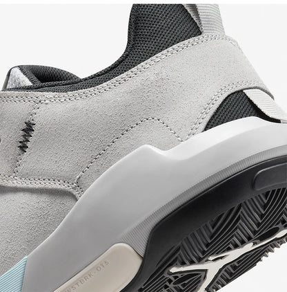 Nike hivatalos, eredeti JORDAN férfi retro párnázott Rebound kosárlabdacipő HF0452-001