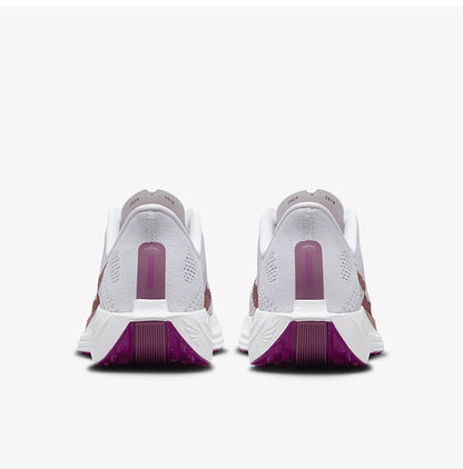 Ténis de corrida Nike Authentic Pegasus Plus para mulher, em malha, FQ7261-102