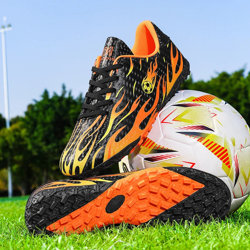 New Men Soccer Shoes Professional Football Boots Sneakers Comfortable Outdoor Match Boys Non-Slip Sports Shoes Unisex.