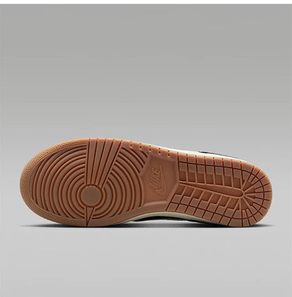 Ténis Nike Authentic JORDAN para homem, com atacadores, de cano baixo, respiráveis e leves IM2055-001