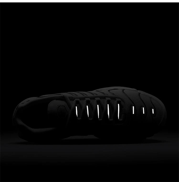 Ténis de corrida femininos Nike Genuine Air Max Plus SE com amortecimento a ar HJ9743-100