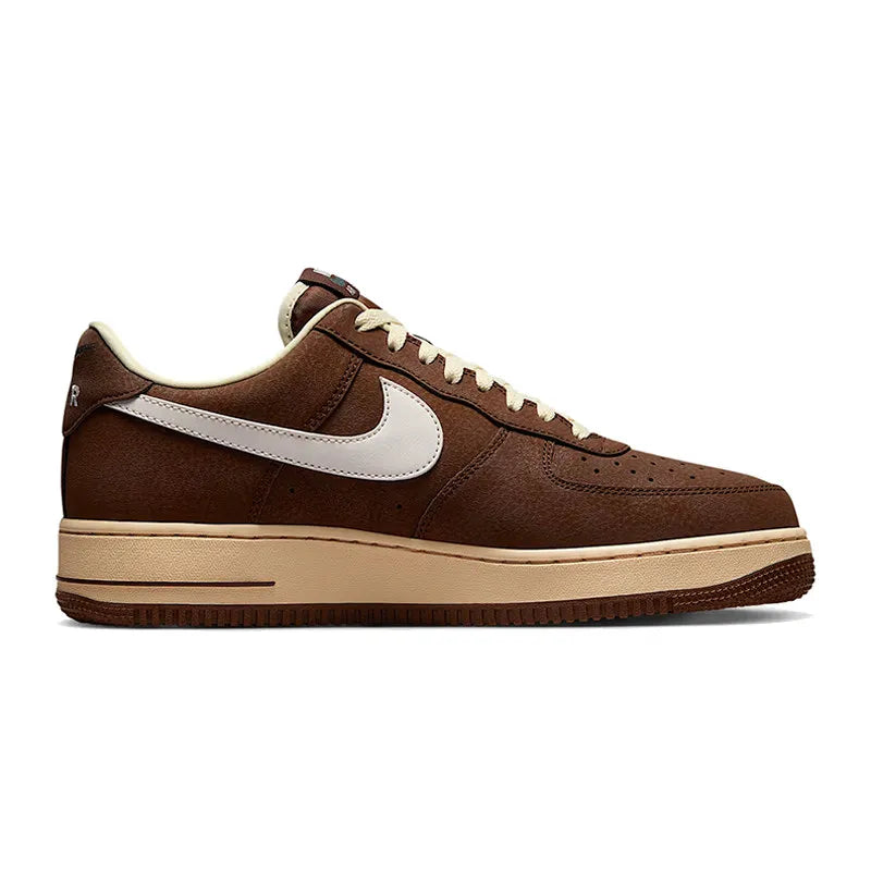 Ténis Nike Air Force 1 '07: antiderrapantes, resistentes, almofadados, clássicos, casuais e para skate FZ3592-259