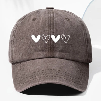 Unisex retro baseball cap with heart-shaped pattern for outdoor sun protection, suitable for truck drivers all year round.