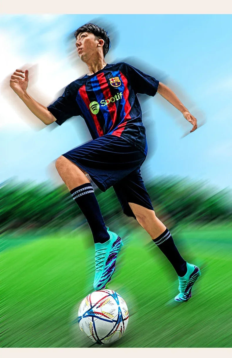 New Men’s Match Unisex Soccer Shoes Outdoor Adult Cleats Ultralight Football Boots Sport Non-Slip Comfortable Grass High-Quality