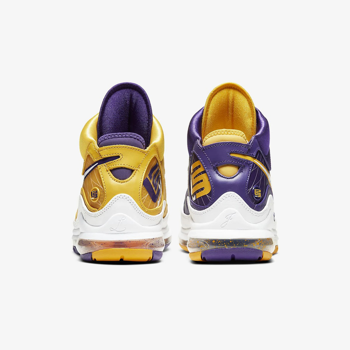 Ténis de basquetebol desportivos de homem Nike Authentic Lebron 7 LBJ7 James para uso em campo CW2300-500