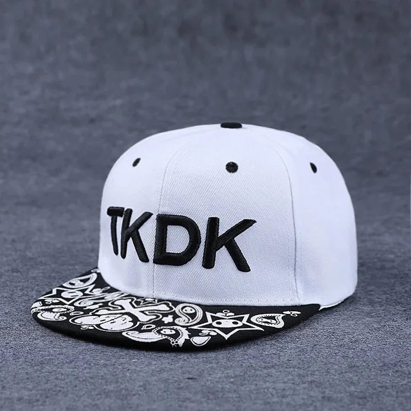 Men's Letter Embroidery Tide All-Match Flat Brim Baseball Cap Ladies Summer Hip-Hop Hat Outdoor Shade Adjustable Peaked Cap