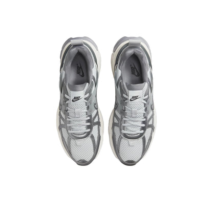 Nike V2K Run Retro-Laufschuhe mit komfortabler Dämpfung und langlebiger Konstruktion, unisex, lässiger Alltagsstil FD0736-003