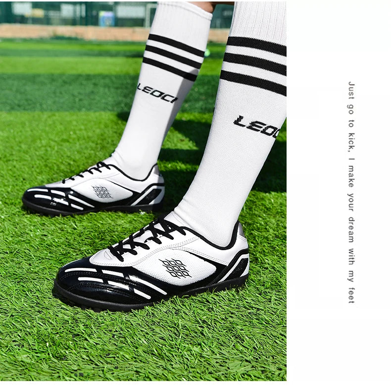 Soccer Shoes Men Turf Football Boots Fashion Firm Ground Studs Anti-Slip Boy Sneakers Original Outdoor Field Training Trainers