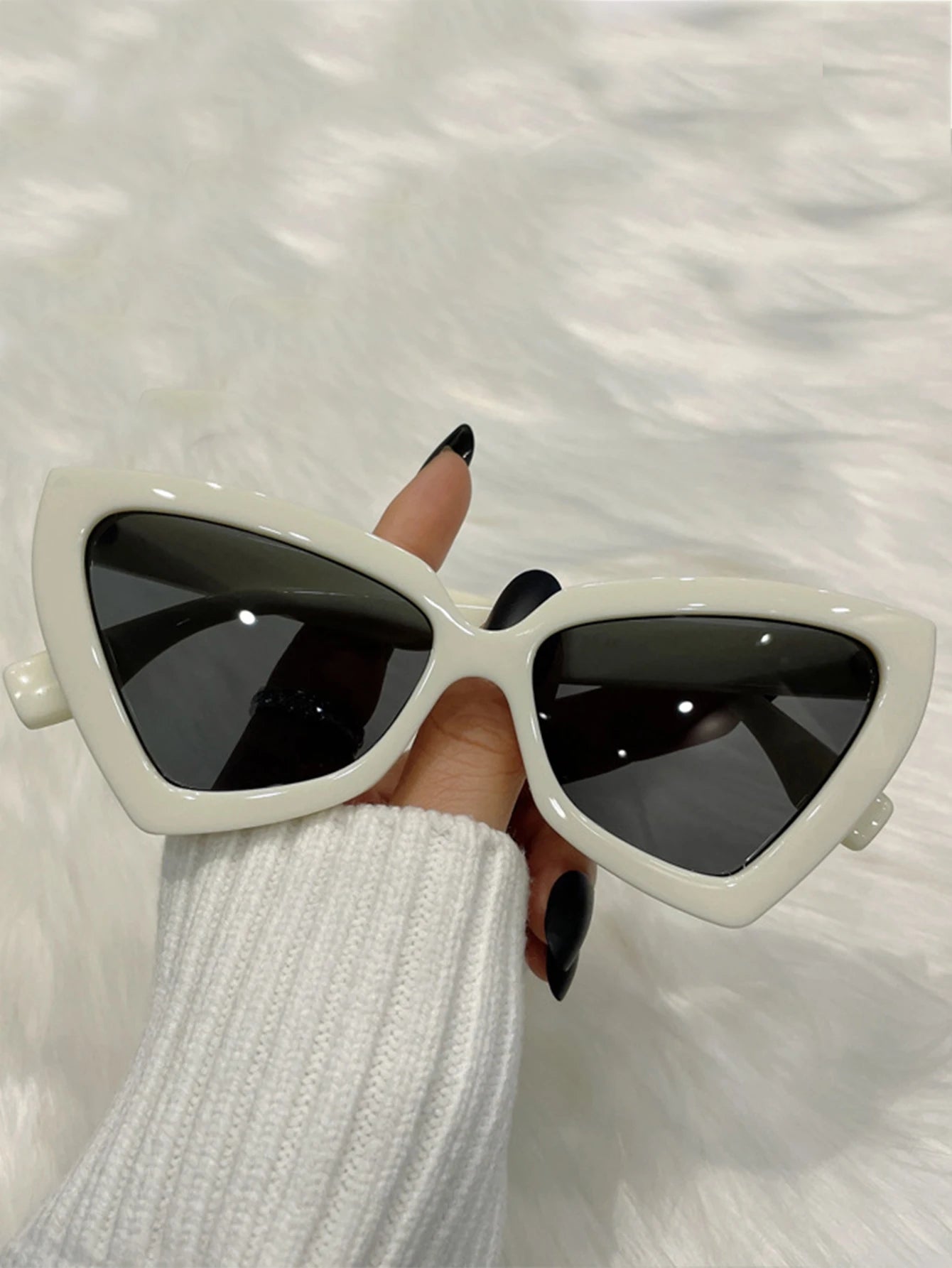 New Vintage Triangle Polygon Sunglasses Women Men Vintage Glasses Retro Cat Eye Sun Glasses Female Male Eyewear Eye Glasses