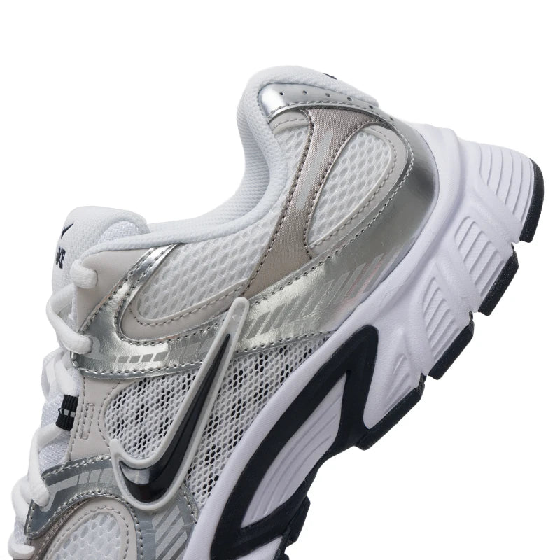Sapatilhas desportivas Nike (Nike) V5 Rnr para homem, sapatilhas de treino modernas e elegantes, sapatos casuais confortáveis de cano baixo Hj5228-104