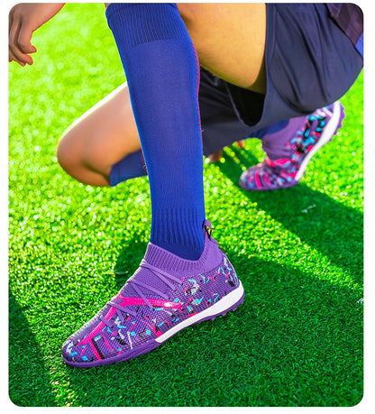 Turf Soccer Cleats Professional Men Football Boots Breathable Mesh Youth Soccer Shoes Anti-Skid Male Sneakers Society Chuteira.