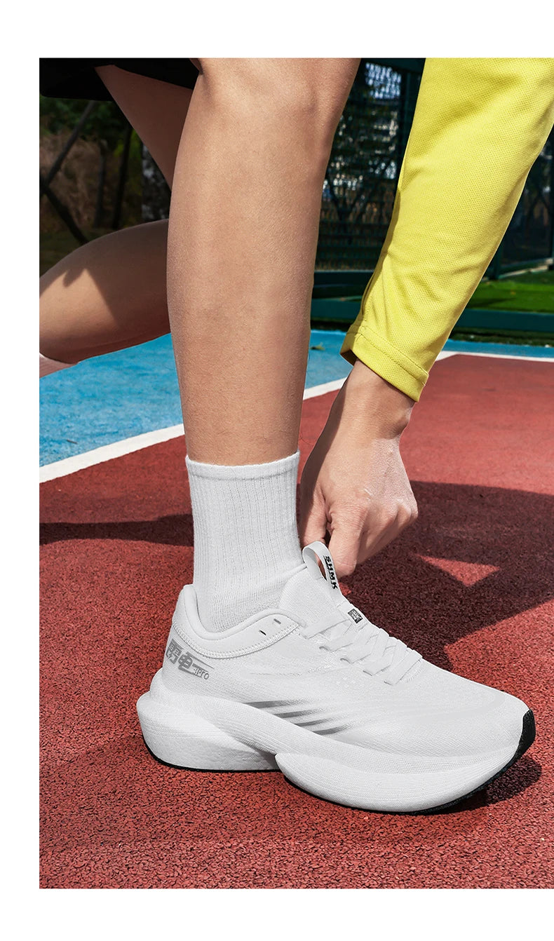New Running Shoes Carbon Board Marathon Men Sports Breathable Lightweight Women's Comfortable Athletic Nonskid Sneakers Casual