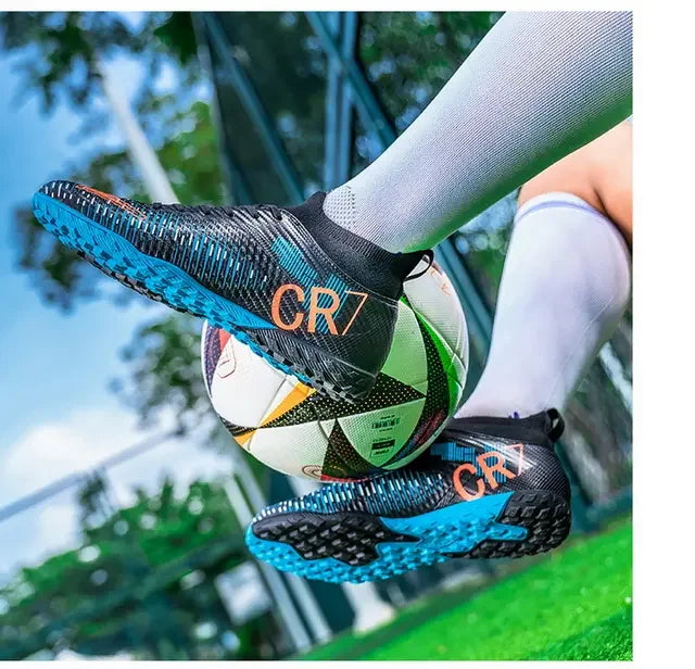 Kids Anti-Collision Toe Football Boots Lace-Up Closure Short Non-Slip Studs Wearproof Breathable Outdoor Grass Game Shoes