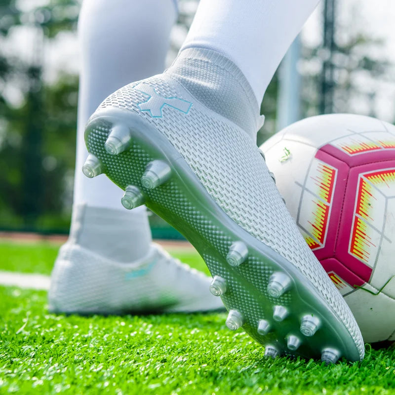 New Unisex Long Spike Football Boots Men Broken Nail Soccer Shoes AG/TF Training Soccer Cleats Sneakers Non-Slip Ankle Zapatos
