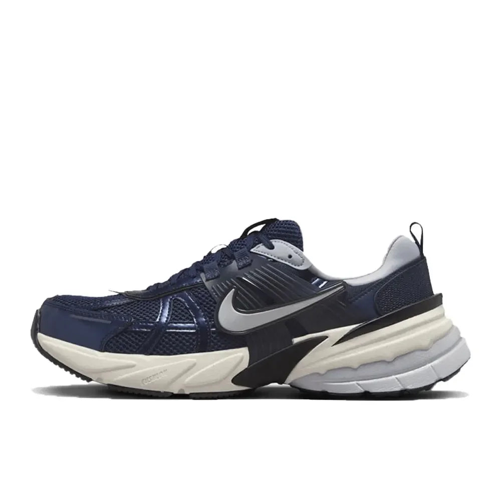 Nike V2K Run Retro Running Shoes Comfortable cushioning and durable construction Unisex casual everyday style HF5724-061