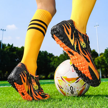 New Men Soccer Shoes Professional Football Boots Sneakers Comfortable Outdoor Match Boys Non-Slip Sports Shoes Unisex.