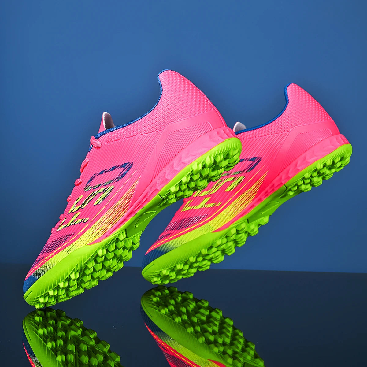 Scarpe da calcio professionali da uomo TF con tacchetti spezzati, super aderenza e antiscivolo, adatte a tutte le stagioni