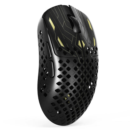 Mouse gaming wireless ultra-ușor MAMBASNAKE M2, senzor PAW3395PRO 40000 DPI, fibră de carbon 41g, tri-mod