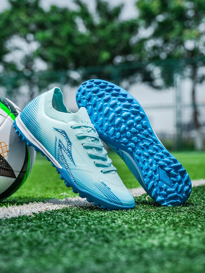 Chaussures de football pour hommes adultes, modèle TF, à tiges hautes, avec empeigne souple en PU, semelles antidérapantes et crampons, idéales pour les matchs et l'entraînement sur gazon synthétique.