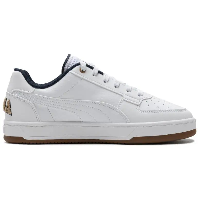 Baskets Puma Caven 2.0 Retro Club, modèle Club, couleur blanc et bleu marine, Prairie Tan, 395082-01.