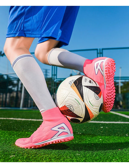 Nouvelles chaussures de football pour hommes, chaussures de football montantes, baskets d'extérieur antidérapantes, crampons de haute qualité pour futsal, intérieur et gazon, meilleures ventes