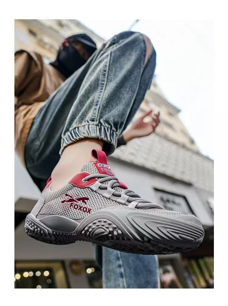 Zapatillas de running para hombre transpirables con parte superior de malla ligera, suela suave y cómoda, calzado deportivo casual de verano a la moda