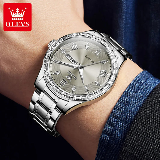 Montre à quartz pour homme OLEVS 9906, modèle carré orné de diamants, bracelet en acier inoxydable, étanche, avec double calendrier; une montre-bracelet de luxe, originale, idéale pour le milieu professionnel.