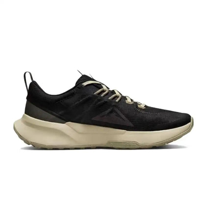 Nike JUNIPER TRAIL 2 herenschoenen: comfortabel, laag model, duurzaam en ademend; stijlvolle en veelzijdige hardloopschoenen DM0822-005