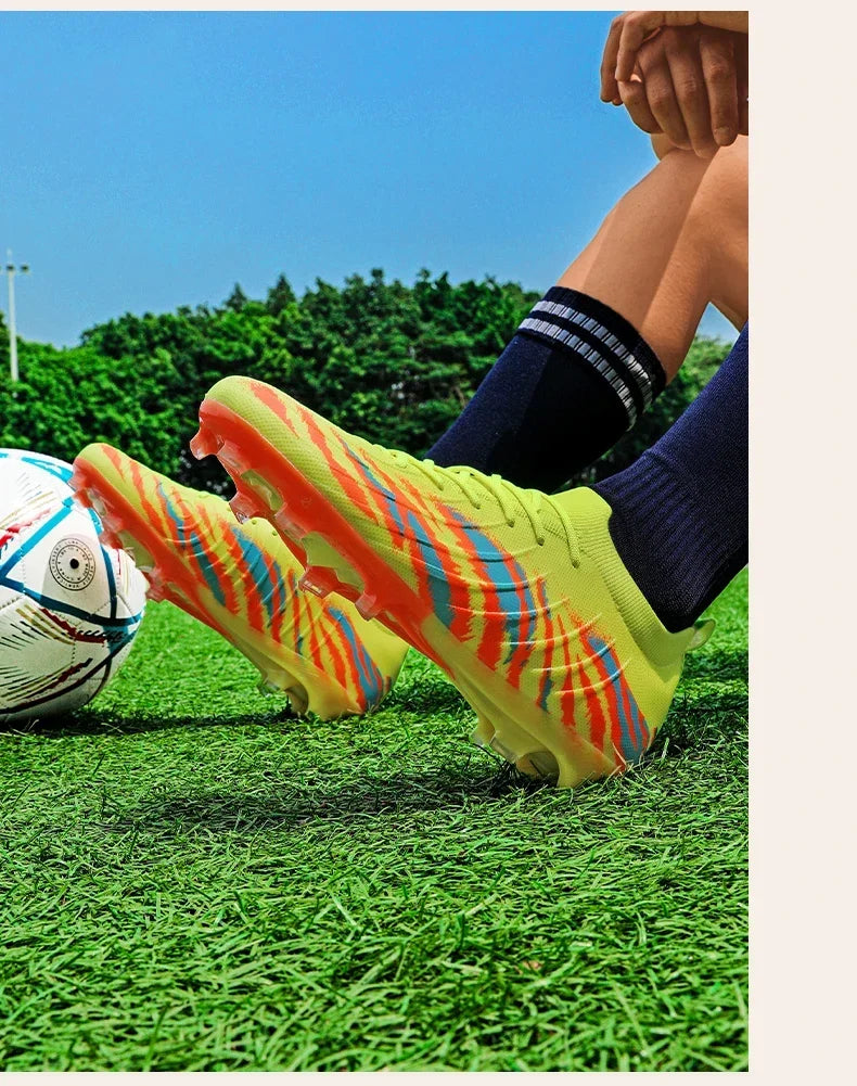 New Men's Football Boots Sport Ultralight Non-Slip Outdoor Adult Cleats Match Unisex Soccer Shoes Comfortable Grass High-Quality