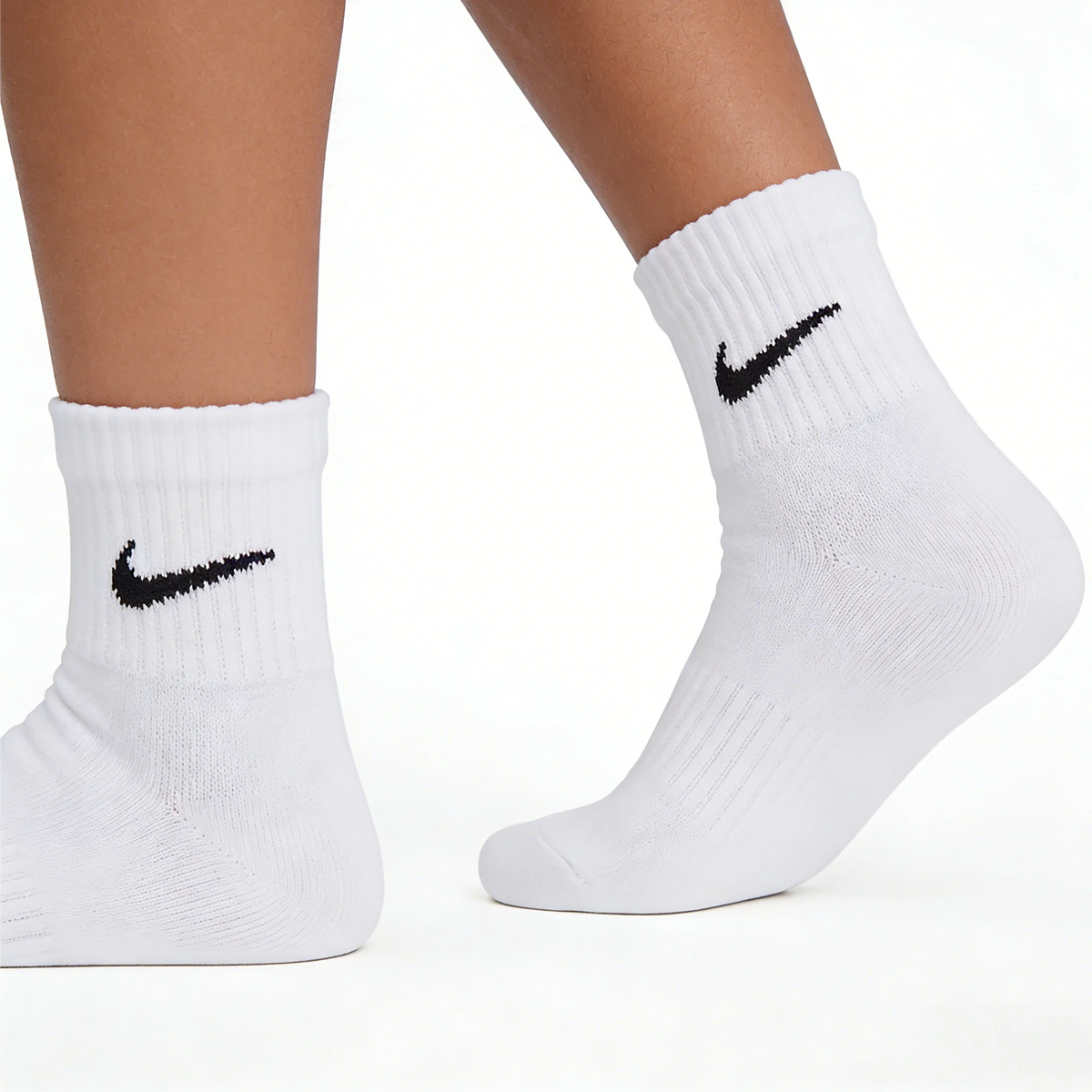 Nike-sokken Nike Basketball verdikte sokken Lange sportsokken met Dri-FIT-technologie voor ademend vermogen 3-pack SX7667-100