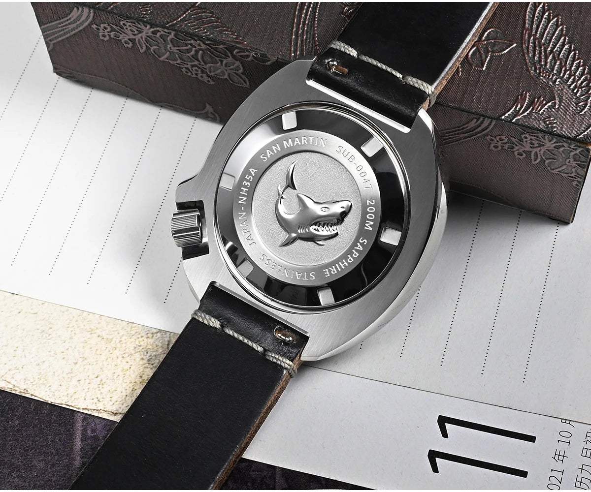 San Martin Turtle Men's Diver Watch 44mm NH35 Automatic Mechanical Wristwatch Sapphire Waterproof 200m Luminous Watches SN0047