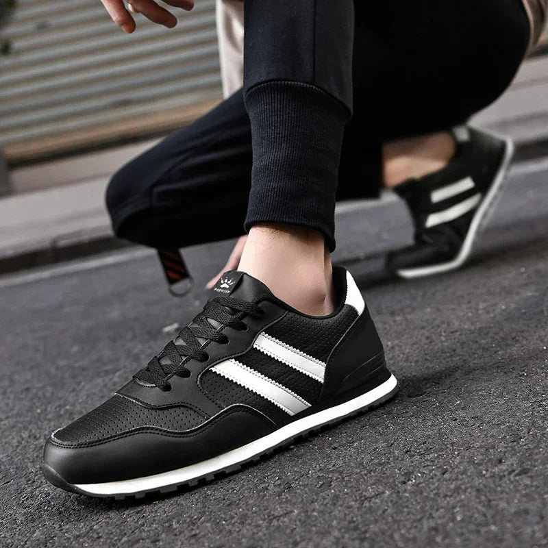 Jesienne buty sportowe męskie, płaskie buty do biegania, białe, trwałe, klasyczne buty casualowe, niskie, modne buty trekkingowe i do chodzenia