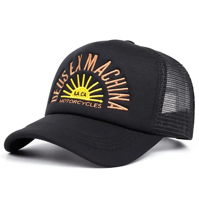 Neue Outdoor-Unisex-Baseballcaps mit gestickten Buchstaben, Colourblock-Design, Sonnenschutz, atmungsaktivem Mesh, vielseitige modische Trucker-Caps als Sonnenhut