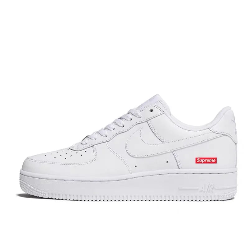 Nike Air Force 1 '07 Stílusos és sokoldalú Csúszásmentes és tartós gördeszkás cipő Klasszikus barna CJ9179-200