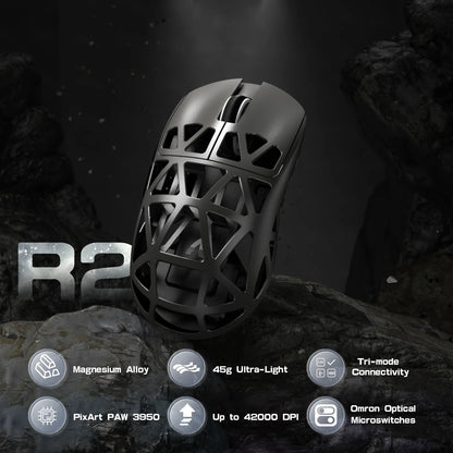 ATTACK SHARK R2 gamingmus i magnesiumlegering PAW3950, tri-mode, 8000hz, 42000 DPI, 45g ultralätt, mikrobrytare med 100M klick