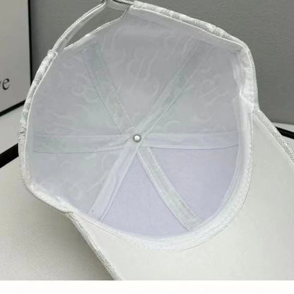 Letter-Printed Baseball Cap Casual and Versatile Baseball Cap Retro Fashion Comfortable Sun Hat for Women