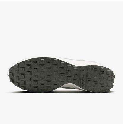Nike eredeti termék: Waffle Nav férfi retro szarvasbőr cipő FJ4195-300