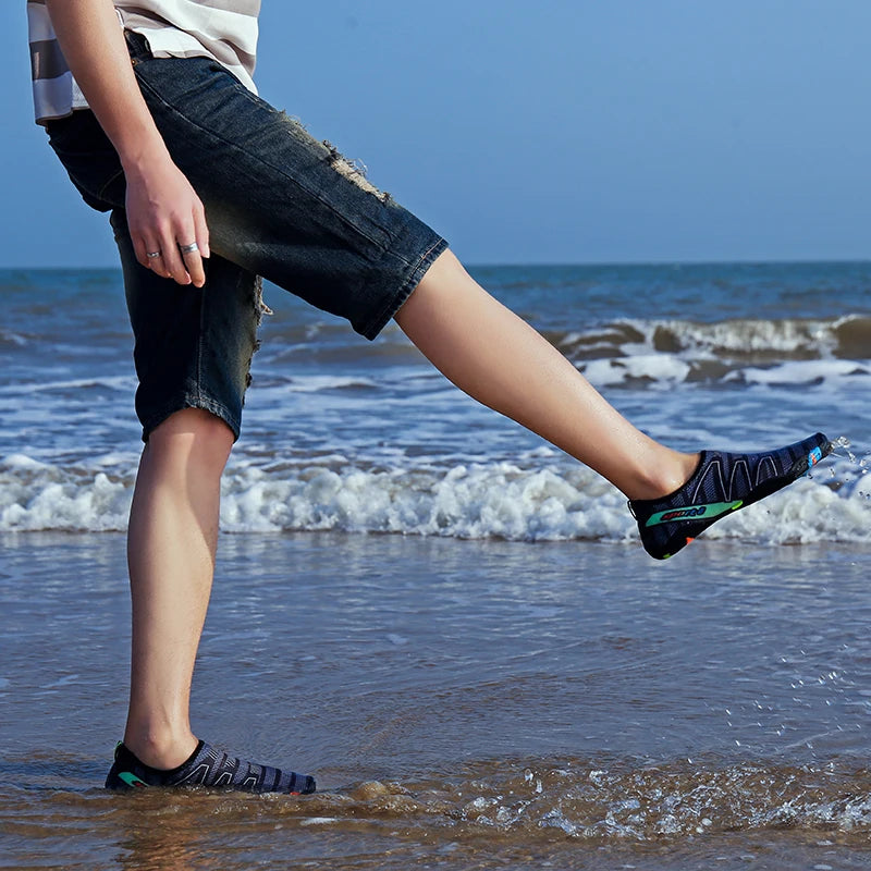 Scarpe da acqua ad asciugatura rapida per spiaggia, unisex, pantofole aqua da nuoto barefoot, scarpe da surf e risalita del fiume, calze outdoor leggere estive