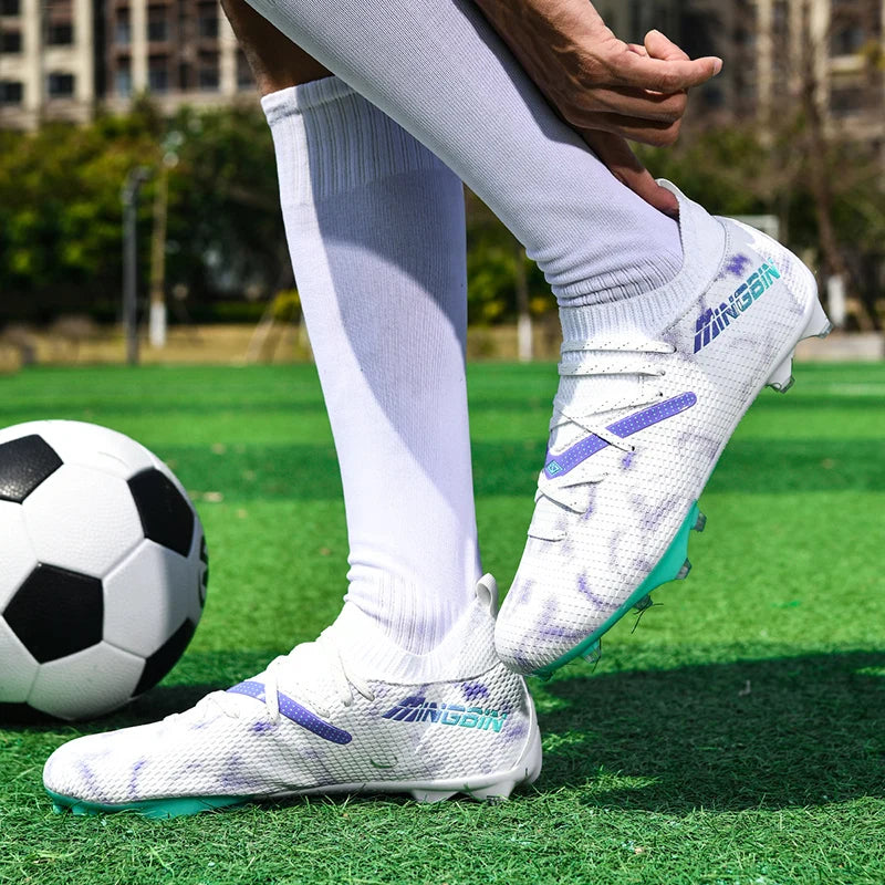 Turf Soccer Cleats Professional Men Football Boots Breathable Mesh Youth Soccer Shoes Anti Skid Male Sneakers Society Chuteira