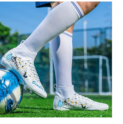Nouvelles chaussures de football professionnelles pour hommes, chaussures de football antidérapantes, unisexes, respirantes, chaussures de futsal, nouvelles chaussures à crampons, livraison directe, ultralégères