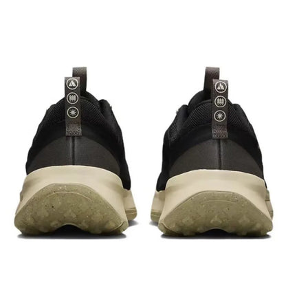 Nike JUNIPER TRAIL 2 herenschoenen: comfortabel, laag model, duurzaam en ademend; stijlvolle en veelzijdige hardloopschoenen DM0822-005
