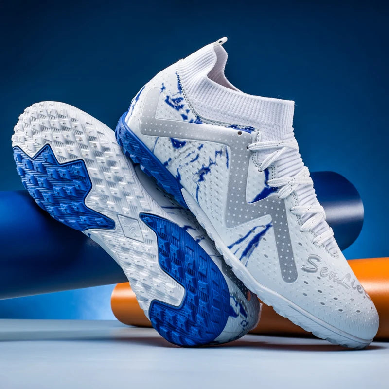 Botas de fútbol oversize para jóvenes y niños, diseño cómodo y flexible, rendimiento estable antideslizante para deportes al aire libre en campo