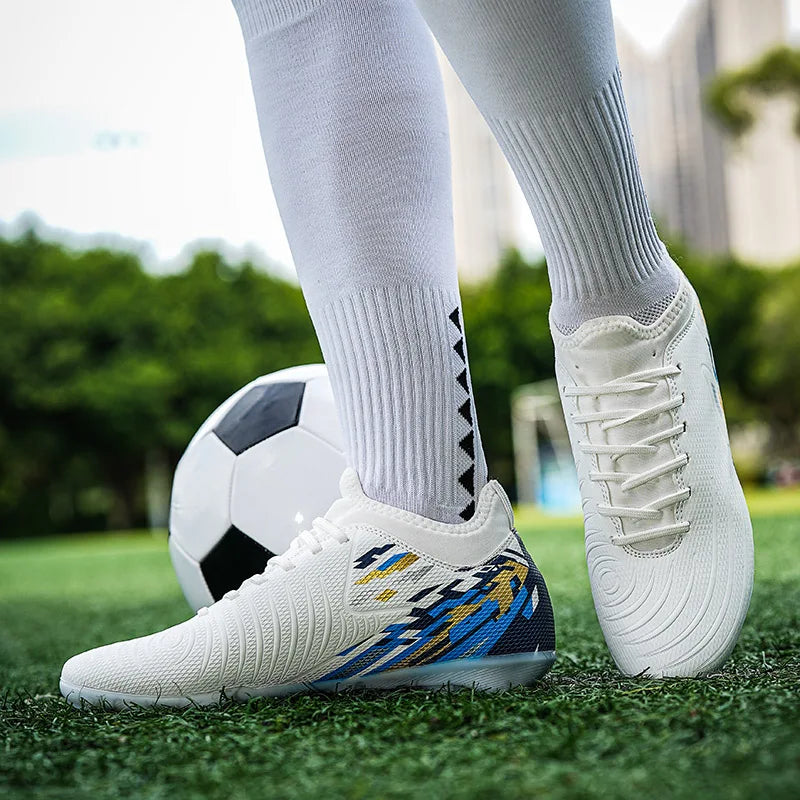 Casual Comfortable Men's Sports Shoes Soccer Shoes Men Anti-slip Outdoor Grass Training Breathable Lace-up Football Boots