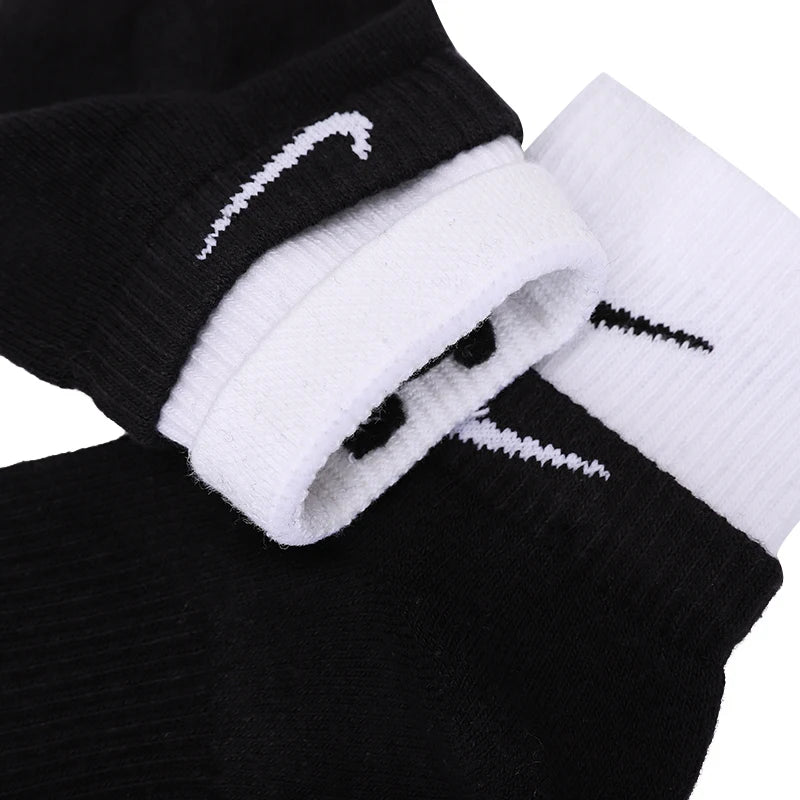 Pánské a dámské ponožky Nike pro fitness, běh a cvičení, měkké, pohodlné a prodyšné volnočasové ponožky, ponožky po lýtka