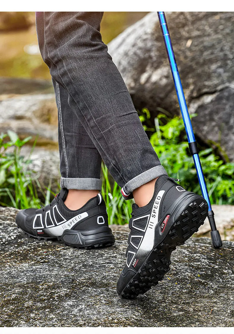 Men's Hiking Shoes Waterproof Outdoor Lace-Up Sports Shoes Women's Bicycle Casual Shoes Non-Slip Field Tactical Training Shoes