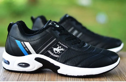 Men's leather sneakers Casual versatile shoes Outdoor non slip running footwear Fashion men's board shoes Zapatos Homme