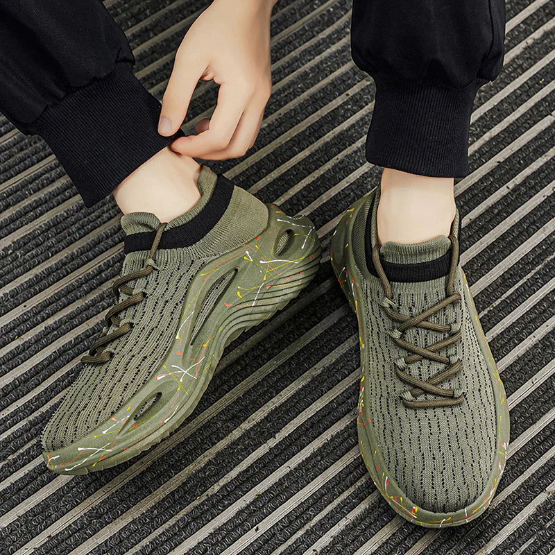 Men Sports Shoes Soft Light Mesh Thick Sole Anti Slip Tennis Shoes Spring New Fashion Lace Up Outdoor Fitness Running Shoes
